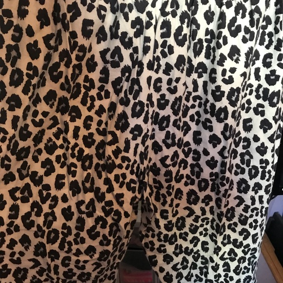 Medium Soft Cheetah Print Pajama Pants - Picture 7 of 8